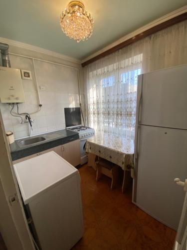 Apartment near Airport and station Charbakh