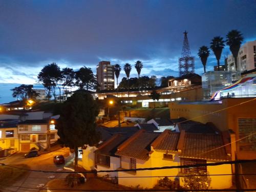 Casa Jaguar Manizales sector Cable in Palogrande