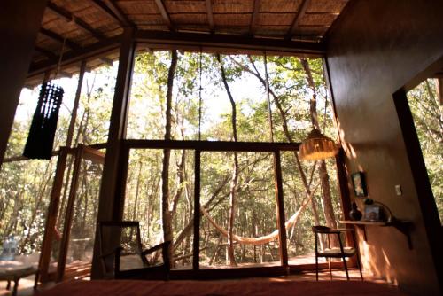 OJO DE ÁRBOL, boutique cabin in the real jungle