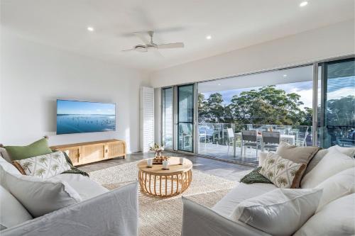 Sunset Jewel 7a Cromarty Road Soldiers Point - Ocean Views & Breathtaking Sunsets