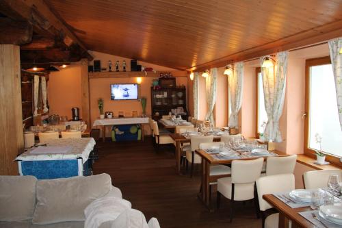 Penzion U Kotle - image 14