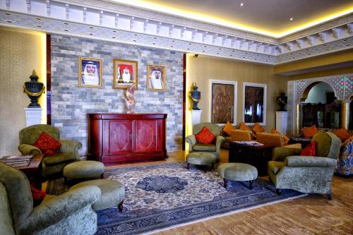 Lobby, Sharjah International Airport Hotel in Sharjah