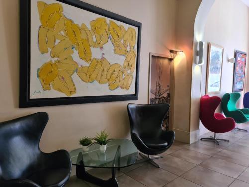 ล็อบบี้, Hotel Amiraute in ตูลอง