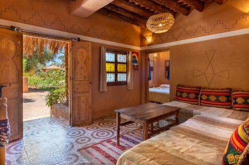 Ecolodge La Palmeraie in 瓦爾紮紮特