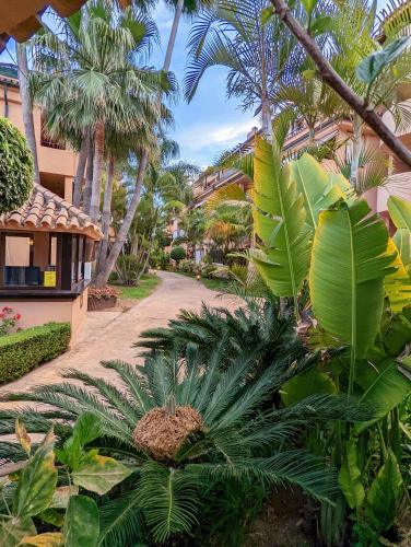 Marbella - Playa Alicate 2br holiday apartment, Marbella (foto 10)
