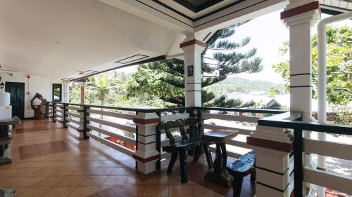 Balcony/terrace, RedDoorz @ La Sefa Hotel and Resort Atimonan in Atimonan