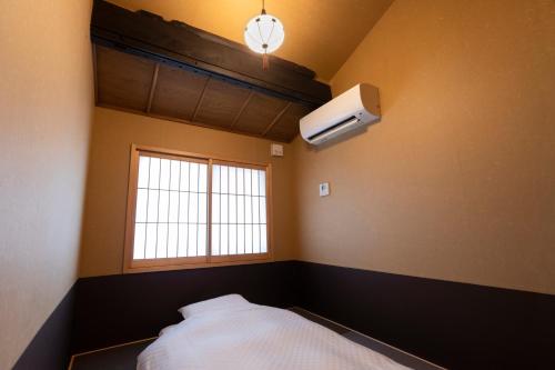 Standard Suite image 10