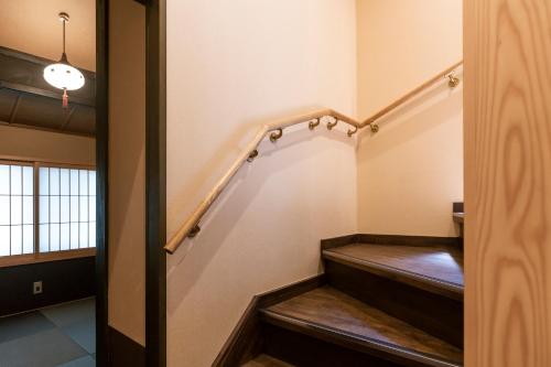Standard Suite image 9