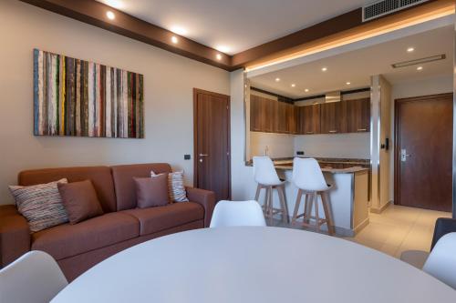 Family Queen Room