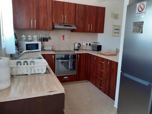 2-Bed House Sleeps 6 -Pool -Free Parking -Netflix in 曼德里亞