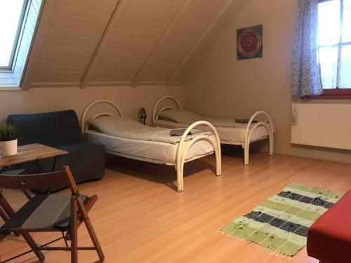 Cosy rooms on the lake near Budapest and the Airport in Isaszeg