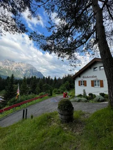 Bäckeralm© - B&B 16 + in Mittenwald, Deutschland