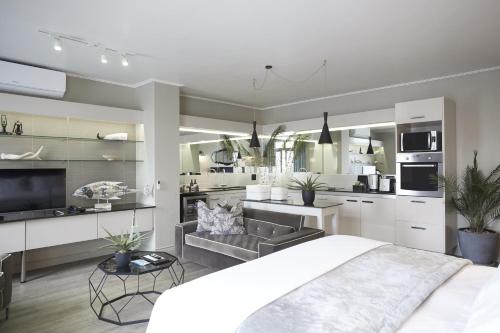 The Hyde All-Suite Hotel And Spa