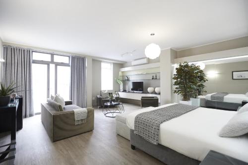 The Hyde All-Suite Hotel And Spa
