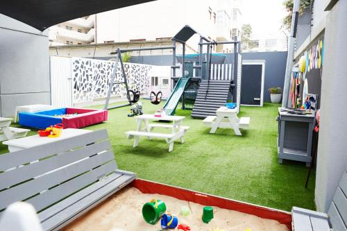 The Hyde All Suite Hotel - image 4