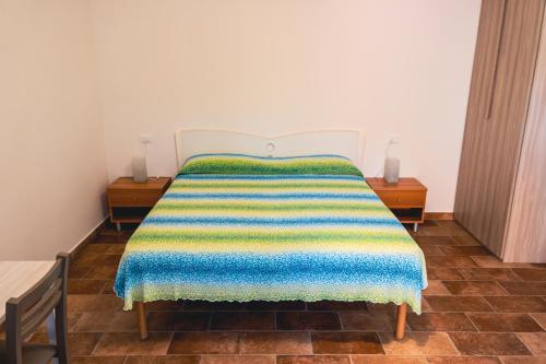 One-Bedroom Apartment image 1