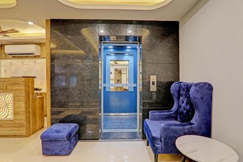 Hotel Heera Grand in Aminabad