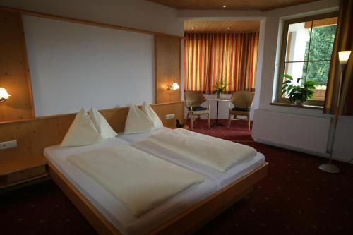 Hotel-Pension Stallinger - image 7