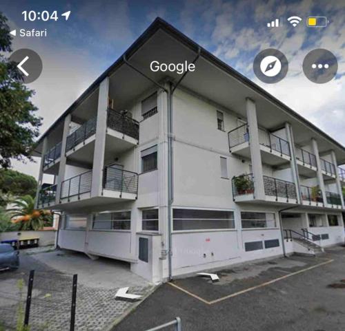 ローマ DolceCasaLeoGiu con parcheggio coperto gratuito 3つ星 シングルルーム ロビー