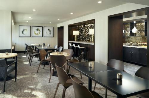 Omni Charlotte Hotel - image 10
