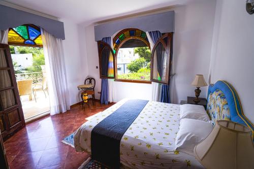 Villa image 2