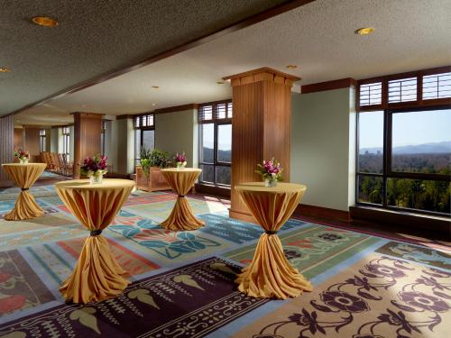 The Omni Grove Park Inn - Asheville