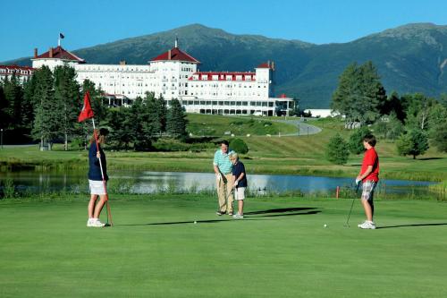Omni Bretton Arms Inn at Mount Washington Resort – Bretton Woods, NH
