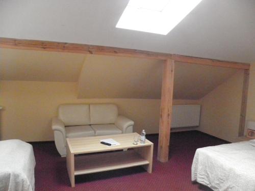 Triple Room image 2