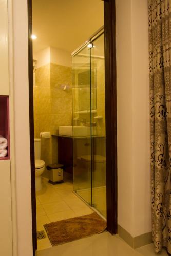 Bathroom, Modern Sky Hotel Nha Trang in Phuoc Hoa