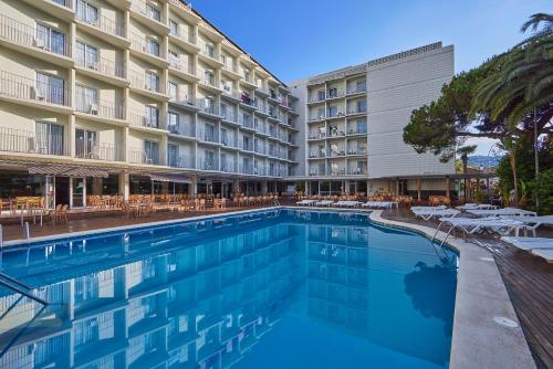 Gran Hotel Don Juan Resort 4*