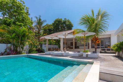 Villa Rasa Senang, with private cook and pool