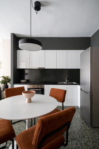 The Artisan Suites - image 11