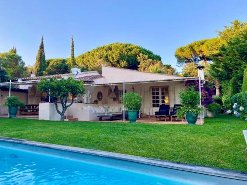 Villa Les Muscadines Saint Tropez, Plage de Tahiti Pampelonne - Accommodation - Saint-Tropez