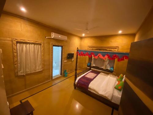 Family Room with Balcony image 10