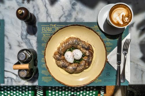 The Artisan Suites - image 5