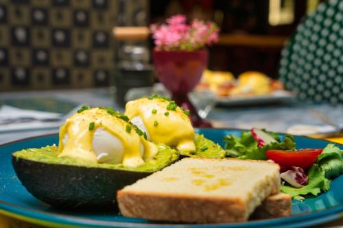 The Artisan Suites - image 14