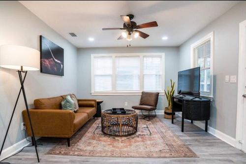 Spacious 3 Bedroom Home w/ Outdoor Patio