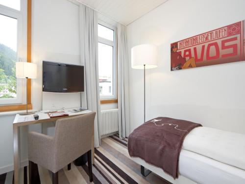 Hotel National - image 11