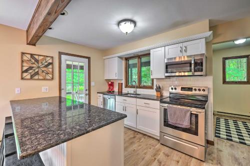 Family-Friendly Poconos Escape with Fire Pit! in Albrightsville, USA