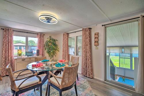 Homosassa Retreat with Sunroom and Canal Views! in Homosassa, USA
