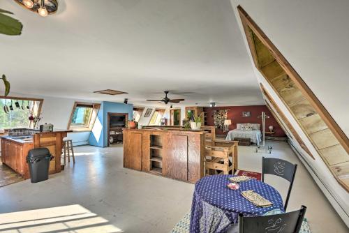 Charming Studio about 20 Mi to Acadia Natl Park!