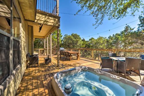 Luxe Canyon Home Decks, Hot Tub and Lake Views in Canyon Lake, USA