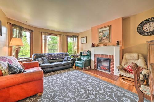 . Sault Ste Marie Historic Home, Walk to Town!