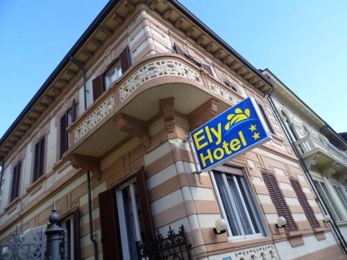 Hotel Ely, Viareggio bei Santa Lucia