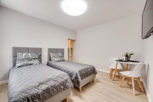 Central Platinum Apartments 20