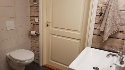 Bathroom, Liisa Apartment in Kuressaare