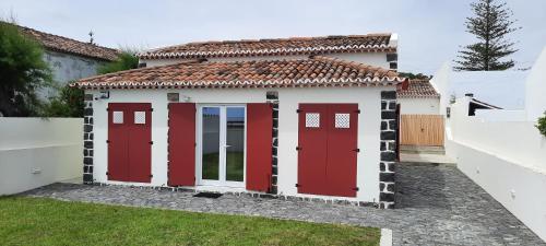 Lila Beach Villa 2