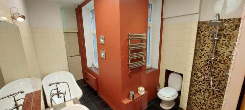 Perfectly Central Apartment 5 min to Old Town & Art Noveau., Riga (foto 8)