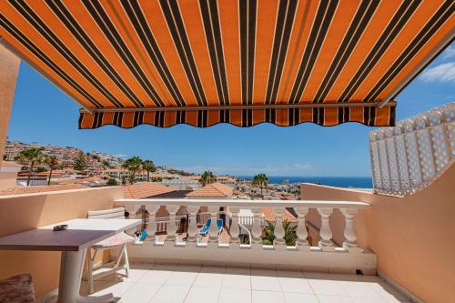 Paradise Court