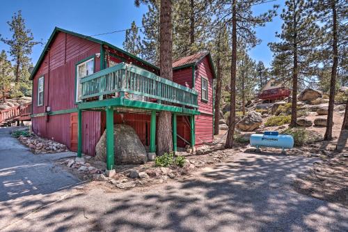 Cozy Big Bear Cabin with Decks - Walk to Lake!